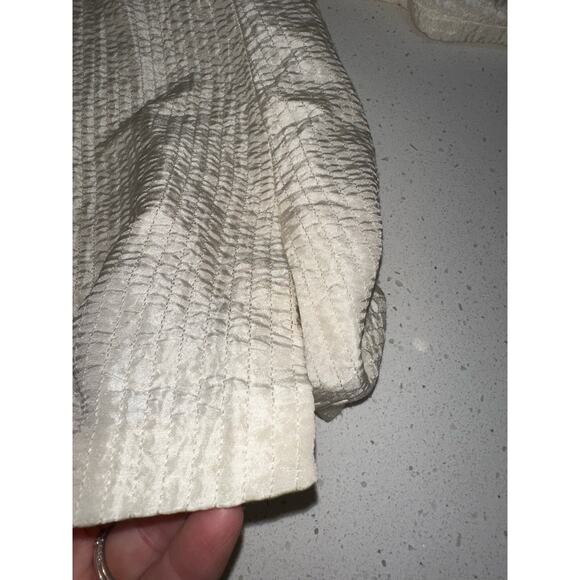 Eileen Fisher 1X Textured Silk Blend Button Up Shirt Plus Size Cream - Picture 11 of 13